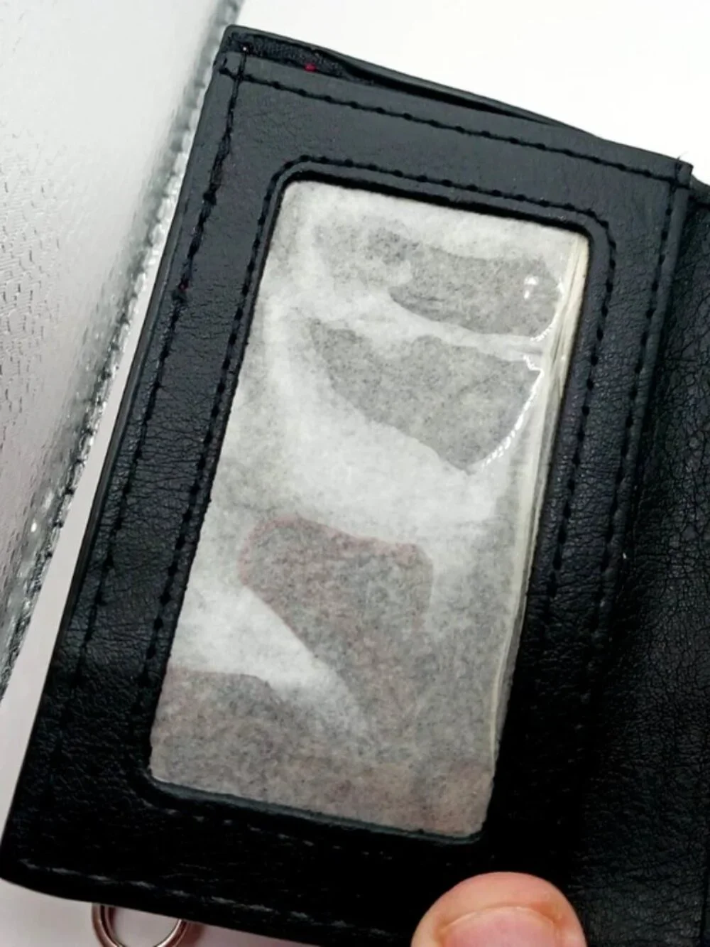 The Flash Red Faux Leather Tri Fold Logo Wallet With Chain -DC Comics
